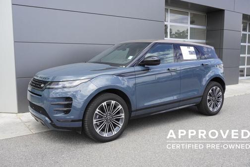 Tribeca Blue Metallic 2026 Land Rover Range Rover Evoque Dynamic SE