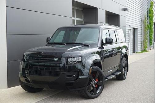 2025 Land Rover Defender 130 P400 X
