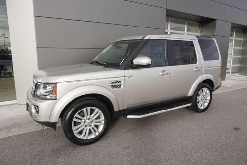 2016 Land Rover LR4 Base