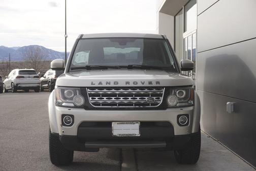 2016 Land Rover LR4 Base