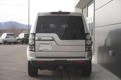 2016 Land Rover LR4 Base