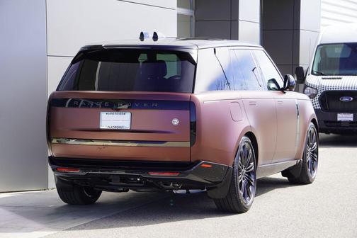Copper 2026 Land Rover Range Rover P615 SV