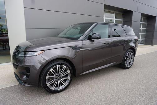 2025 Land Rover Range Rover Sport SE