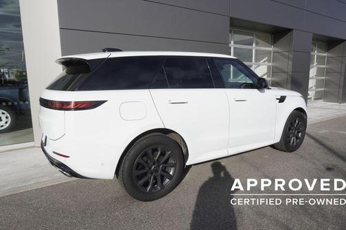 2024 Land Rover Range Rover Sport SE