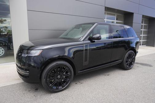 2025 Land Rover Range Rover P400 SE