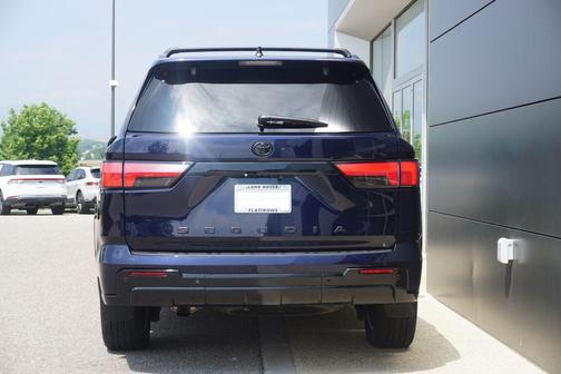 2024 Toyota Sequoia Platinum