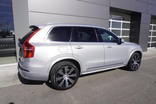 2023 Volvo XC90 B6 Ultimate 7-Seater