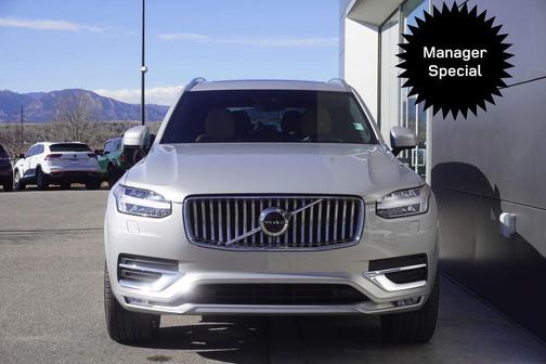 2023 Volvo XC90 B6 Ultimate 7-Seater