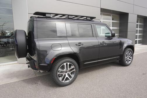 2026 Land Rover Defender P400 X-Dynamic SE