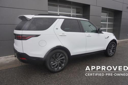 2022 Land Rover Discovery P360 S R-Dynamic
