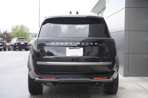 Black 2026 Land Rover Range Rover P400 SE