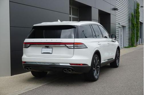 2023 Lincoln Aviator Reserve AWD