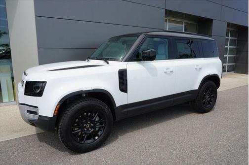2025 Land Rover Defender 110 P300