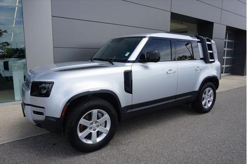 2020 Land Rover Defender 110 SE