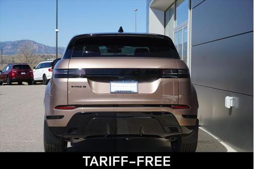 2026 Land Rover Range Rover Evoque Dynamic SE