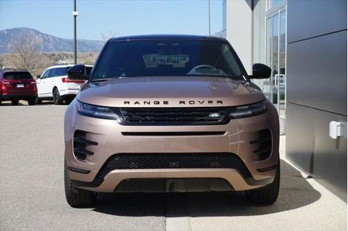 2026 Land Rover Range Rover Evoque Dynamic SE