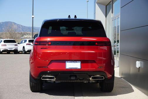 2025 Land Rover Range Rover Sport SE