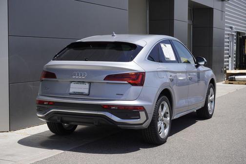 Florett Silver Metallic 2023 Audi Q5 45 S line Premium