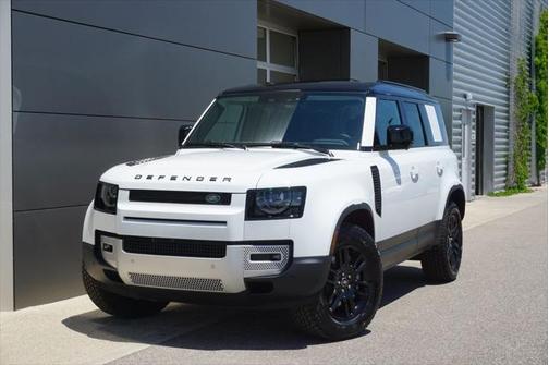 2025 Land Rover Defender 110 P300