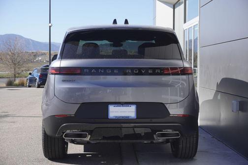 2025 Land Rover Range Rover Sport SE