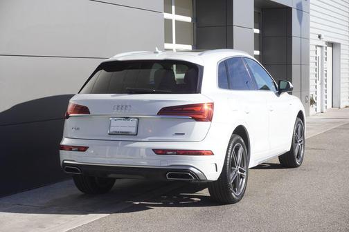 2023 Audi Q5 e 55 S line Premium Plus