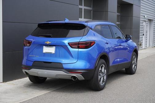 Riptide Blue Metallic 2024 Chevrolet Blazer 3LT