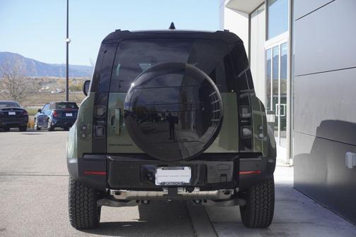 2026 Land Rover Defender S