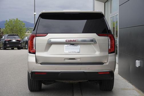 Pearl Beige Metallic 2021 GMC Yukon XL Denali