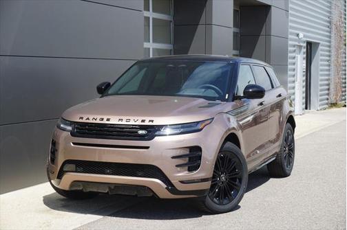 2026 Land Rover Range Rover Evoque Dynamic SE