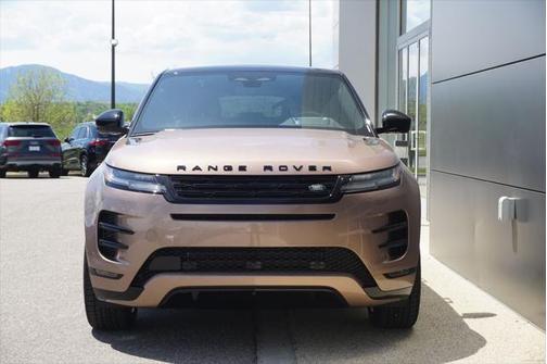 2026 Land Rover Range Rover Evoque Dynamic SE