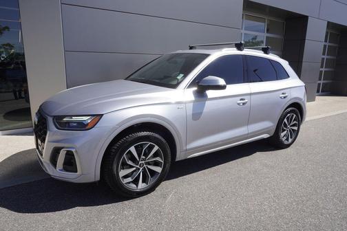 2022 Audi Q5 45 S line Premium