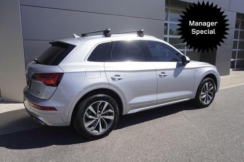 2022 Audi Q5 45 S line Premium