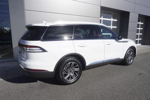 2020 Lincoln Aviator Standard AWD
