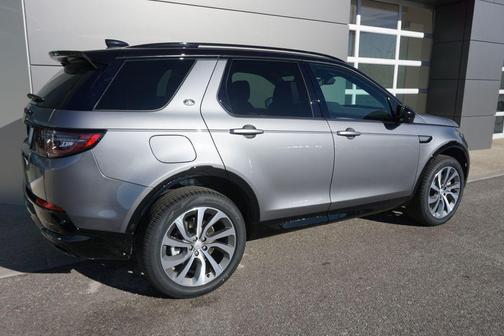 2025 Land Rover Discovery Sport Dynamic SE
