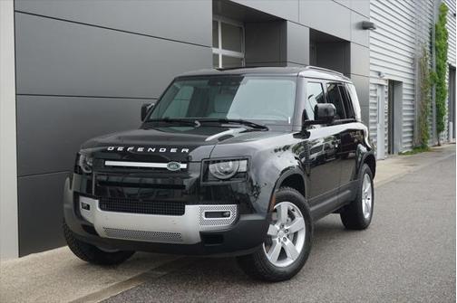 2025 Land Rover Defender 110 P300