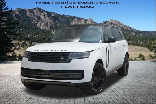 2025 Land Rover Range Rover P400 SE 7 Seat