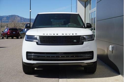 2025 Land Rover Range Rover P530 Autobiography