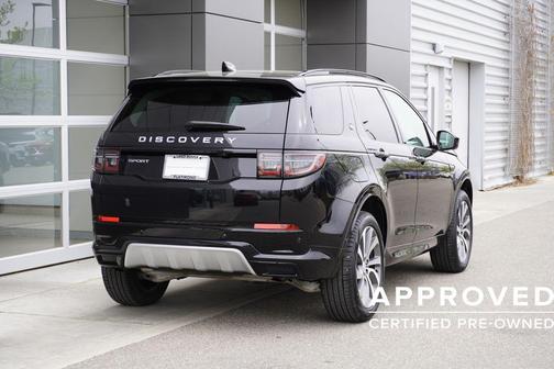 2025 Land Rover Discovery Sport S