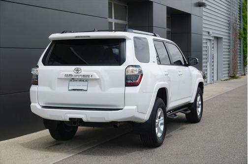 2022 Toyota 4Runner SR5 Premium