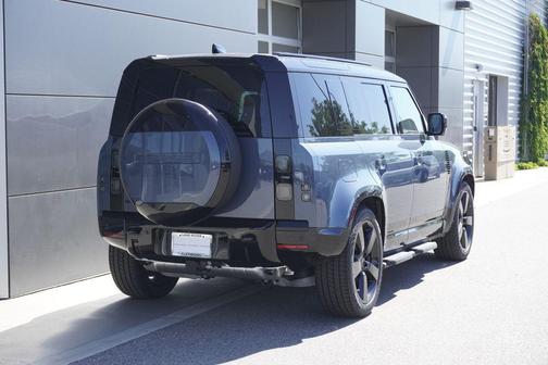 Tasman Blue Metallic 2026 Land Rover Defender P400 X-Dynamic SE