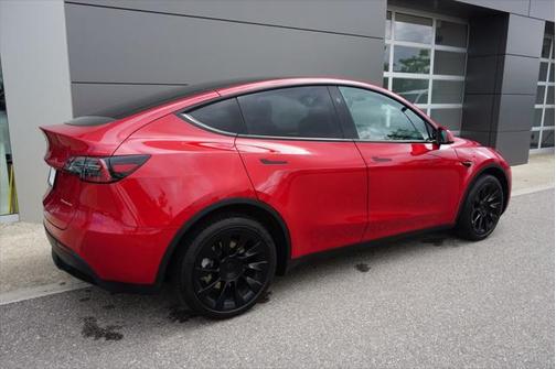 2023 Tesla Model Y Long Range Dual Motor All-Wheel Drive