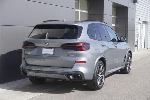 2026 BMW X5 PHEV xDrive50e