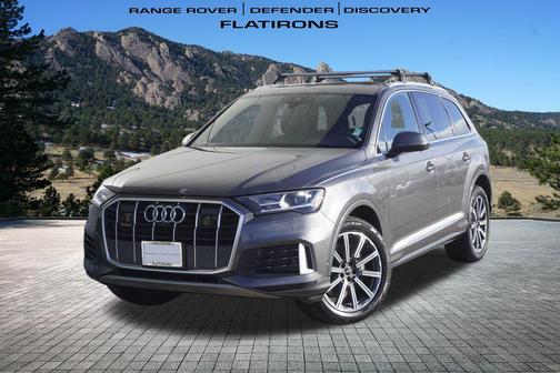 2022 Audi Q7 45 Premium Plus