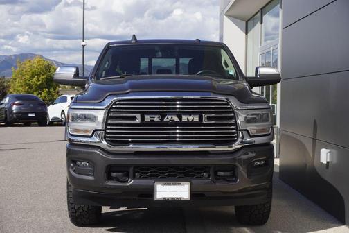 2022 RAM 2500 Laramie Crew Cab 4x4 6'4' Box