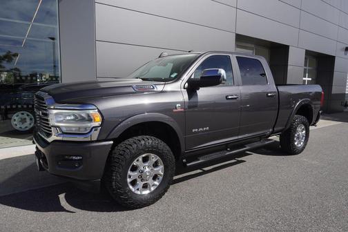 2022 RAM 2500 Laramie Crew Cab 4x4 6'4' Box