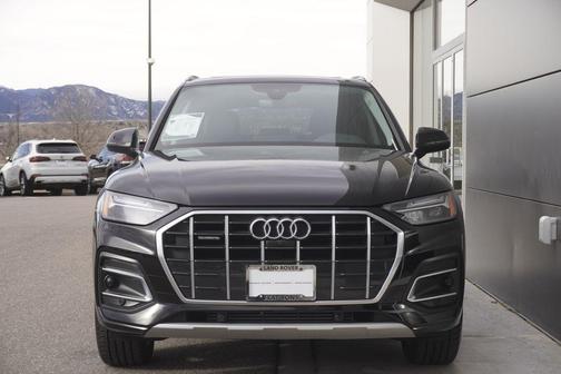 2023 Audi Q5 40 Premium Plus
