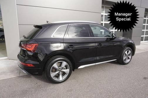 2023 Audi Q5 40 Premium Plus