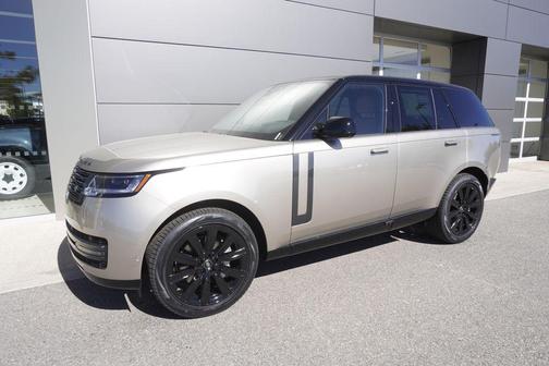 2025 Land Rover Range Rover P400 SE
