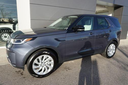 2025 Land Rover Discovery P300 S
