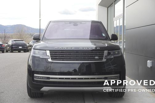 Black 2023 Land Rover Range Rover P530 SE